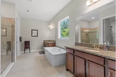 17804 Waterway Creek Drive, Lutz, FL 33549 - Photo 7