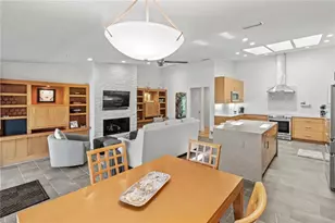 2377 Harbour Oaks Dr, Longboat Key, FL 34228 - Photo 21