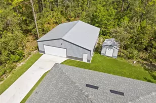 12113 Pine Club Cir, Weeki Wachee, FL 34614 - Photo 41