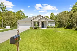 12113 Pine Club Cir, Weeki Wachee, FL 34614 - Photo 69