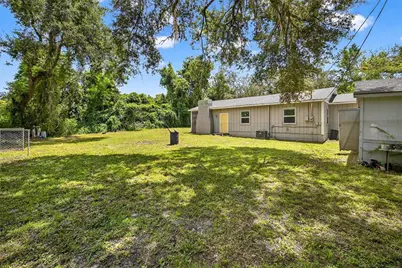 35328 Reynolds Street, Dade City, FL 33523 - Photo 5