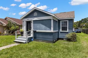 469 38th Ave N, Saint Petersburg, FL 33704 - Photo 3