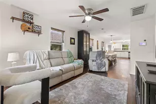 469 38th Ave N, Saint Petersburg, FL 33704 - Photo 7