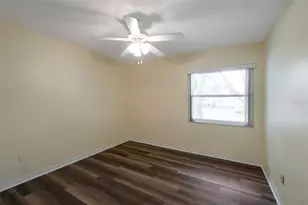 1005 Harefield Cir, Sun City Center, FL 33573 - Photo 17