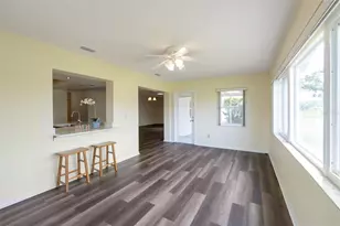 1005 Harefield Cir, Sun City Center, FL 33573 - Photo 11