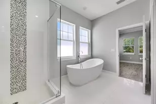 475 36th Ave N, Saint Petersburg, FL 33704 - Photo 15