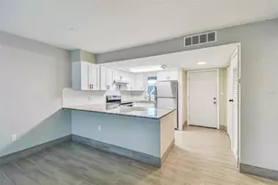 4829 Onyx Ln, New Port Richey, FL 34652 - Photo 3