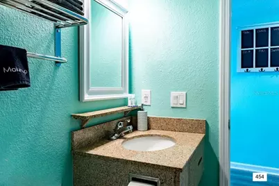 2506 N Rocky Point Drive #254, 301, 335, 414, 454, Tampa, FL 33607 - Photo 77