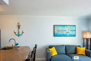 2506 N Rocky Point Dr, Tampa, FL 33607 - Photo 47