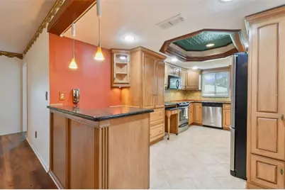 912 E Del Webb Boulevard, Sun City Center, FL 33573 - Photo 7