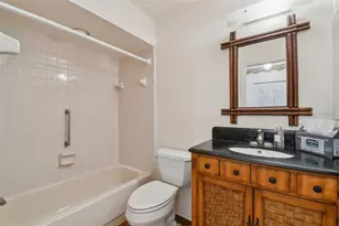 912 E Del Webb Blvd, Sun City Center, FL 33573 - Photo 21