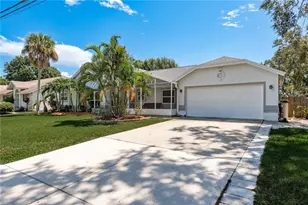 161 Lake Shore Dr W, Palm Harbor, FL 34684 - Photo 9