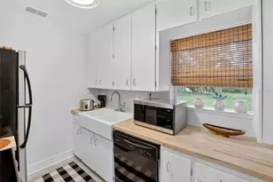 4718 W Wallcraft Ave, Tampa, FL 33611 - Photo 13