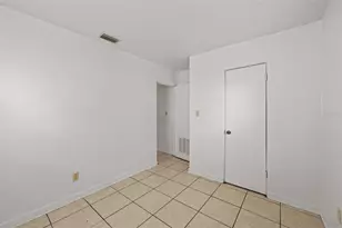 1407 Taft Ave, Clearwater, FL 33755 - Photo 17