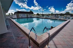 517 La Playa Cir, North Port, FL 34287 - Photo 69