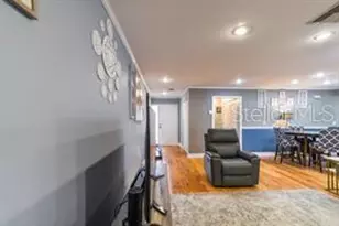 2410 Lancaster Dr, Sun City Center, FL 33573 - Photo 5