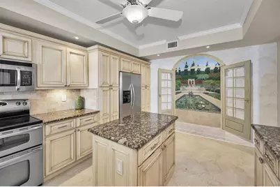 4993 Bacopa Lane S #204, Saint Petersburg, FL 33715 - Photo 17