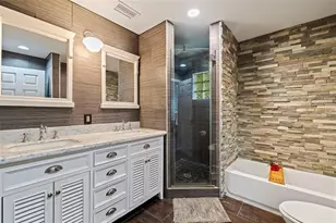 2790 Pinellas Point Dr S, Saint Petersburg, FL 33712 - Photo 25