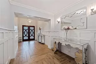 2790 Pinellas Point Dr S, Saint Petersburg, FL 33712 - Photo 5