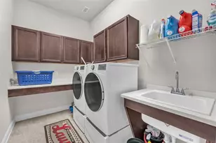 6122 Watercolor Dr, Lithia, FL 33547 - Photo 21