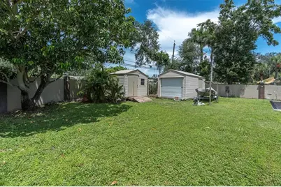 999 38th Avenue NE, Saint Petersburg, FL 33704 - Photo 57