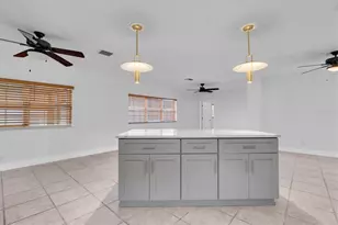 999 38th Ave NE, Saint Petersburg, FL 33704 - Photo 19