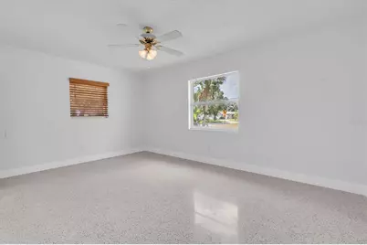 999 38th Avenue NE, Saint Petersburg, FL 33704 - Photo 25