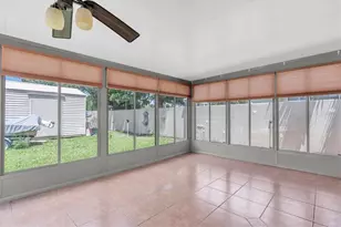 999 38th Ave NE, Saint Petersburg, FL 33704 - Photo 33