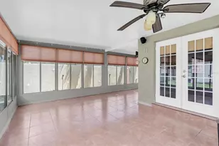 999 38th Ave NE, Saint Petersburg, FL 33704 - Photo 35