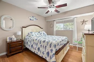 1817 Golf View Dr, Tarpon Springs, FL 34689 - Photo 23