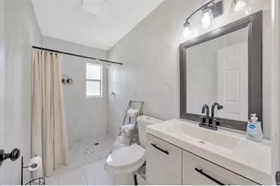 4020 W Euclid Avenue, Tampa, FL 33629 - Photo 11