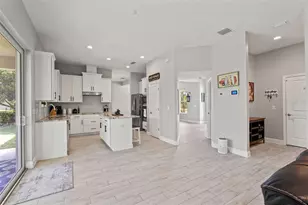32924 Estate Garden Dr, Wesley Chapel, FL 33545 - Photo 17
