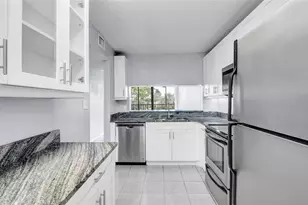 2424 W Tampa Bay Blvd, Tampa, FL 33607 - Photo 29