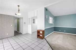 2026 Burlington Ave N, Saint Petersburg, FL 33713 - Photo 3