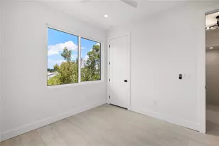 10350 2nd Way N, Saint Petersburg, FL 33716 - Photo 23