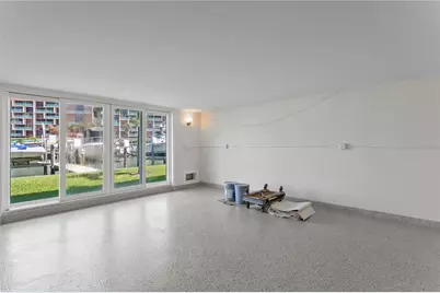 12586 Capri Circle N, Treasure Island, FL 33706 - Photo 73