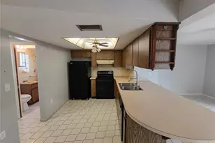 7338 Foxbloom Dr, Port Richey, FL 34668 - Photo 9