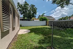 3530 16th St N, Saint Petersburg, FL 33704 - Photo 25