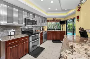 110 Woodcreek Dr S, Safety Harbor, FL 34695 - Photo 15