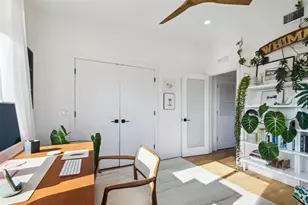 1640 Seabreeze Dr, Tarpon Springs, FL 34689 - Photo 11