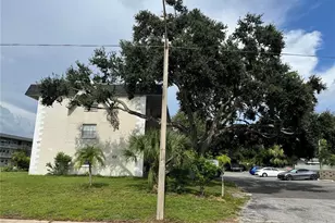 1185 58th St N, Saint Petersburg, FL 33710 - Photo 21