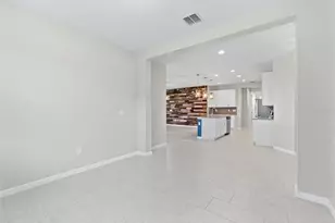 1010 Better Days Pl, Valrico, FL 33594 - Photo 11