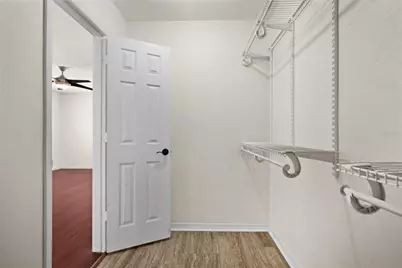 10615 Orange Blossom Lane, Seminole, FL 33772 - Photo 29