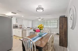 7102 Cherry Laurel Dr, Port Richey, FL 34668 - Photo 5