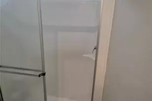 1109 49th Ave Dr W, Bradenton, FL 34207 - Photo 17