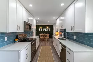 333 66th St N, Saint Petersburg, FL 33710 - Photo 11