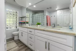 333 66th St N, Saint Petersburg, FL 33710 - Photo 29