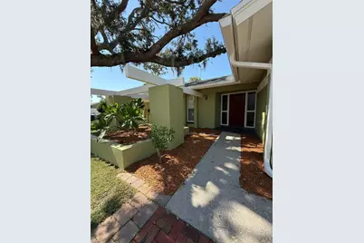 1390 Ventnor Avenue, Tarpon Springs, FL 34689 - Photo 3