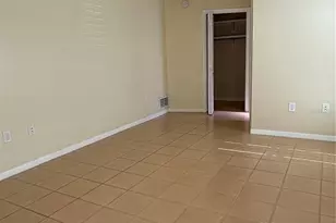 1390 Ventnor Ave, Tarpon Springs, FL 34689 - Photo 23