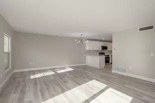 2700 Bayshore Blvd, Dunedin, FL 34698 - Photo 9